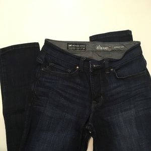 Lee Modern Skinny Leg Jeans size 6 medium